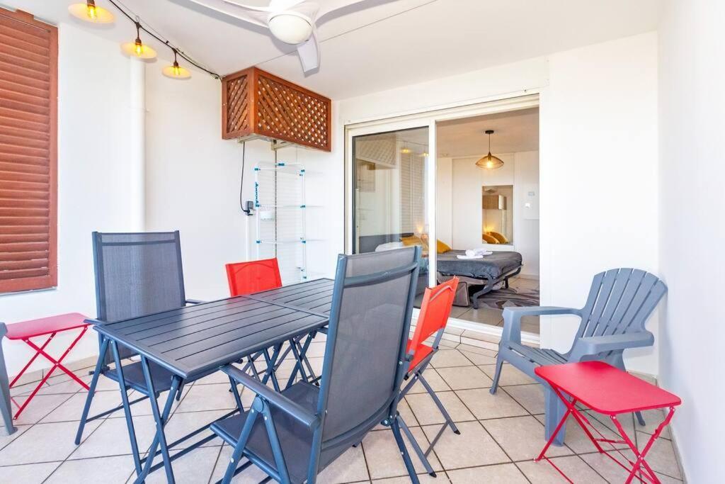 Oceanides - Studio Renove Avec Magnifique Vue Mer - Saint-Gilles-Les-Bains 外观 照片